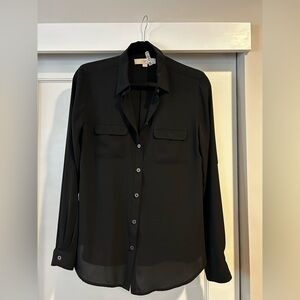 🖤EUC Loft Classic Black Button-Up Long Sleeve Shirt with Pockets in Size Small